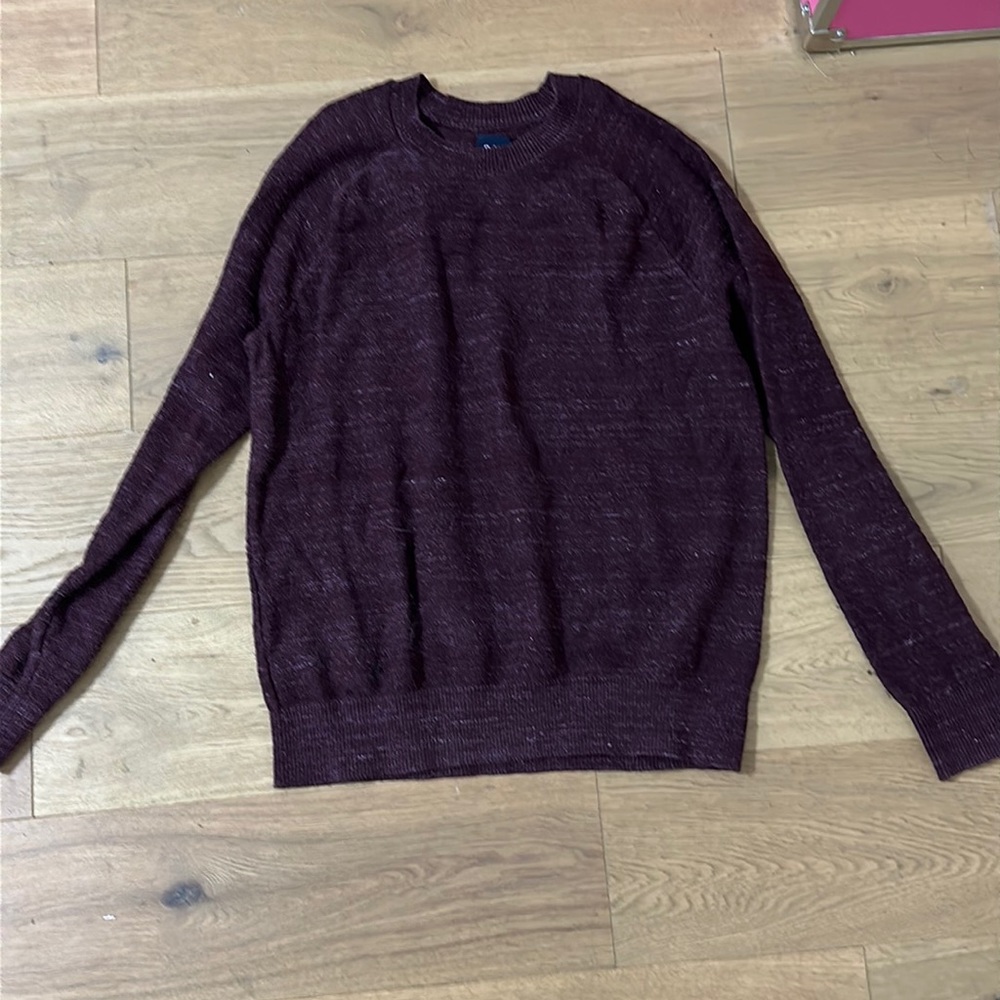 Gap Sweater. Size M